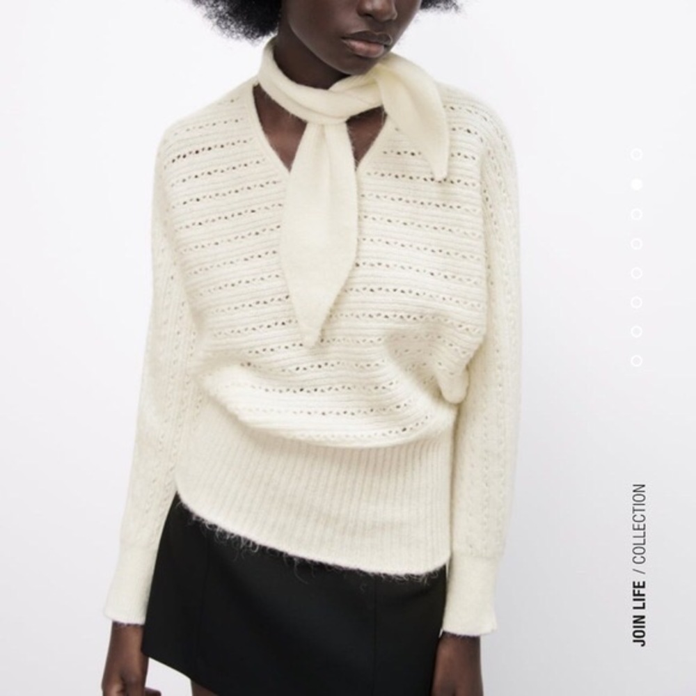 ZARA | Gorgeous bow collar sweater